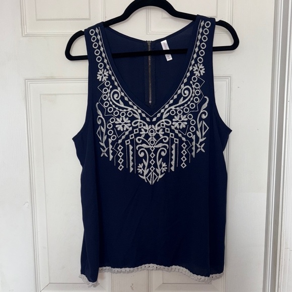 Xhilaration Embroidered Tank Top - Picture 1 of 5
